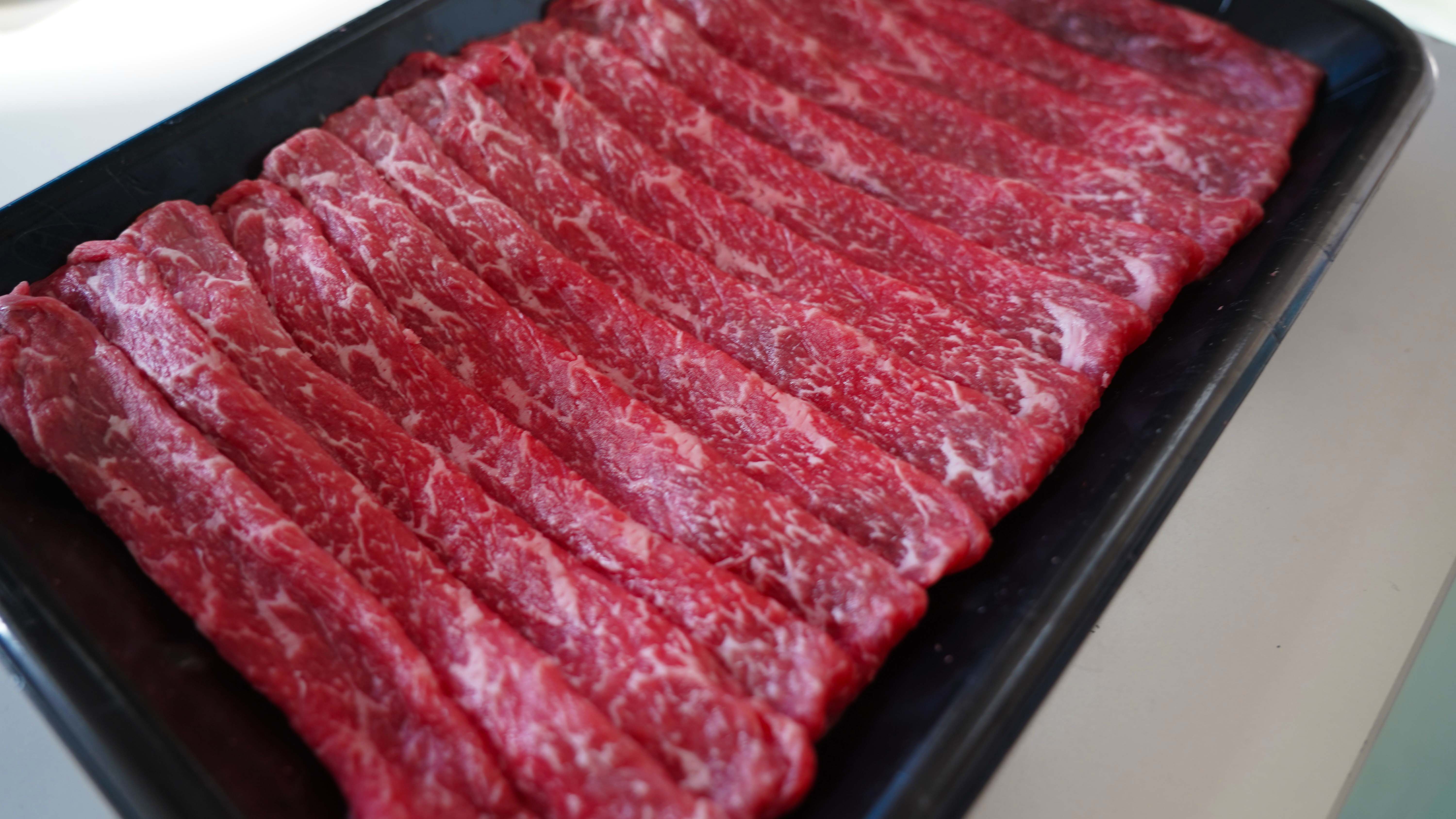 凝縮された赤身肉のイメージ